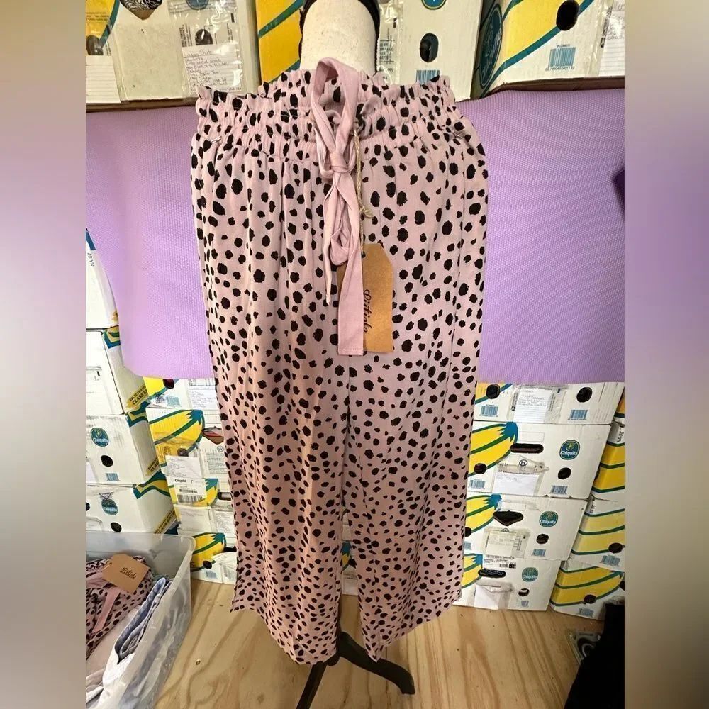 NWT Listicle Pants